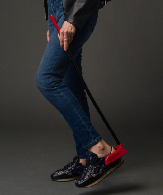 AA21 Unique Shoe Helper – Hero Shot