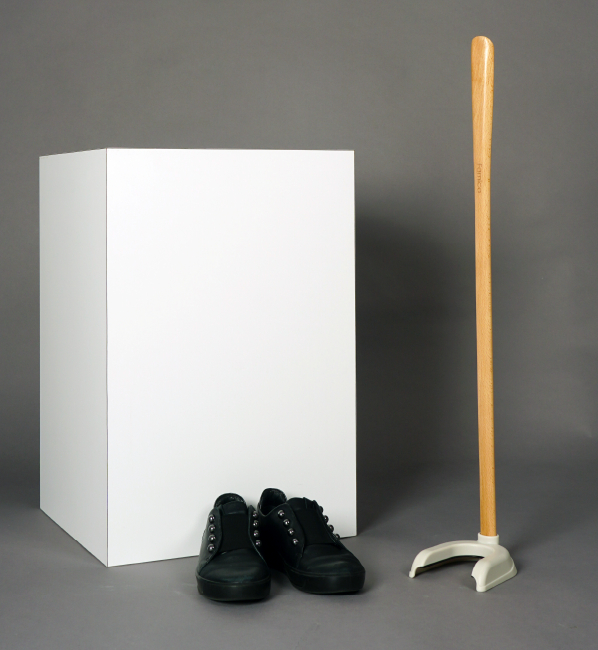 AA22 allows end users to put on shoes without bending