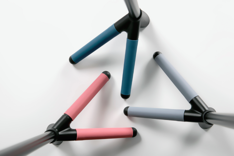 AA25 Victor Shoe Helper – Hero Shot