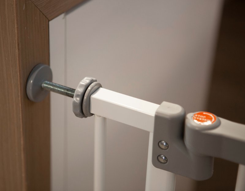 Pressure Fit Installation - No Drilling Required