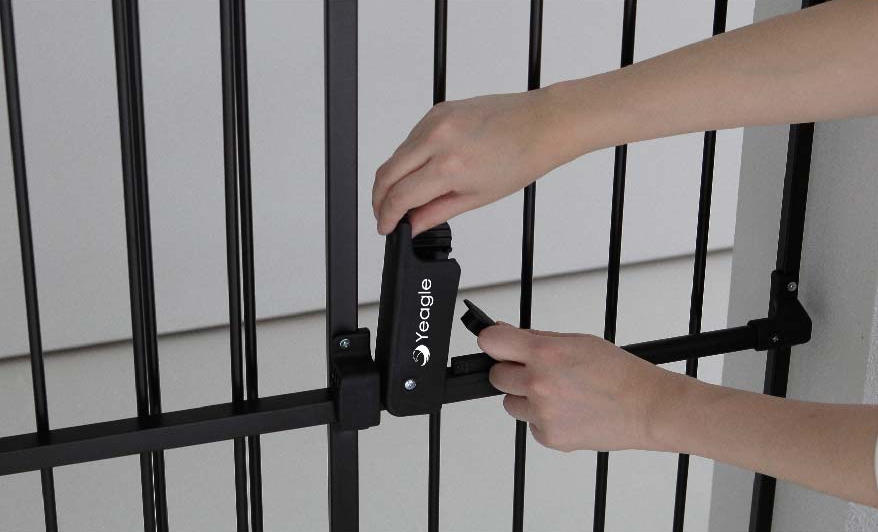 Exclusive Slide Latch Locking Mechanism